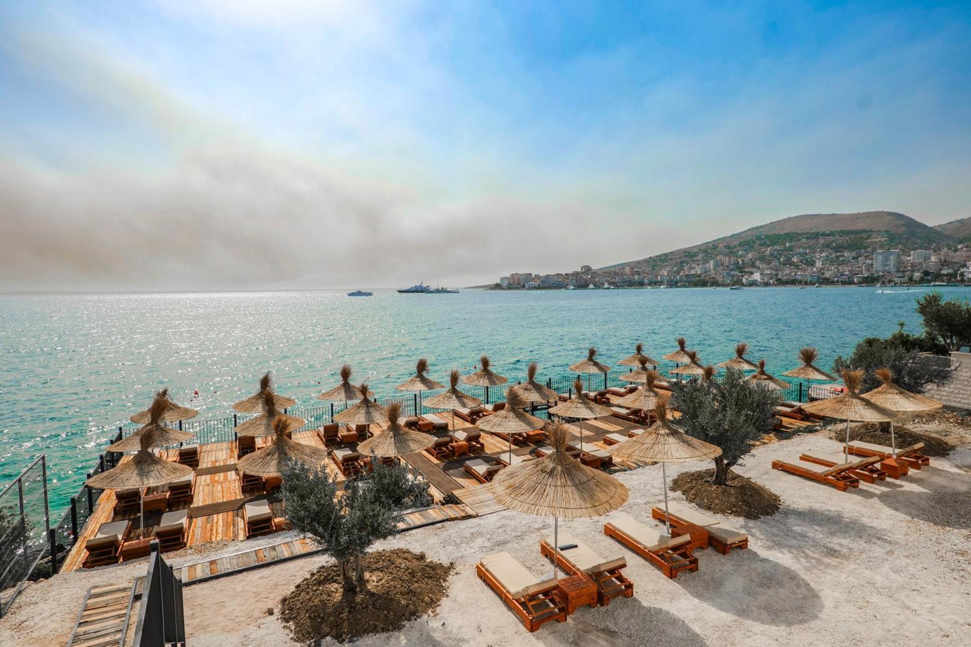Daed Luxury Residence Sarande Exterior photo