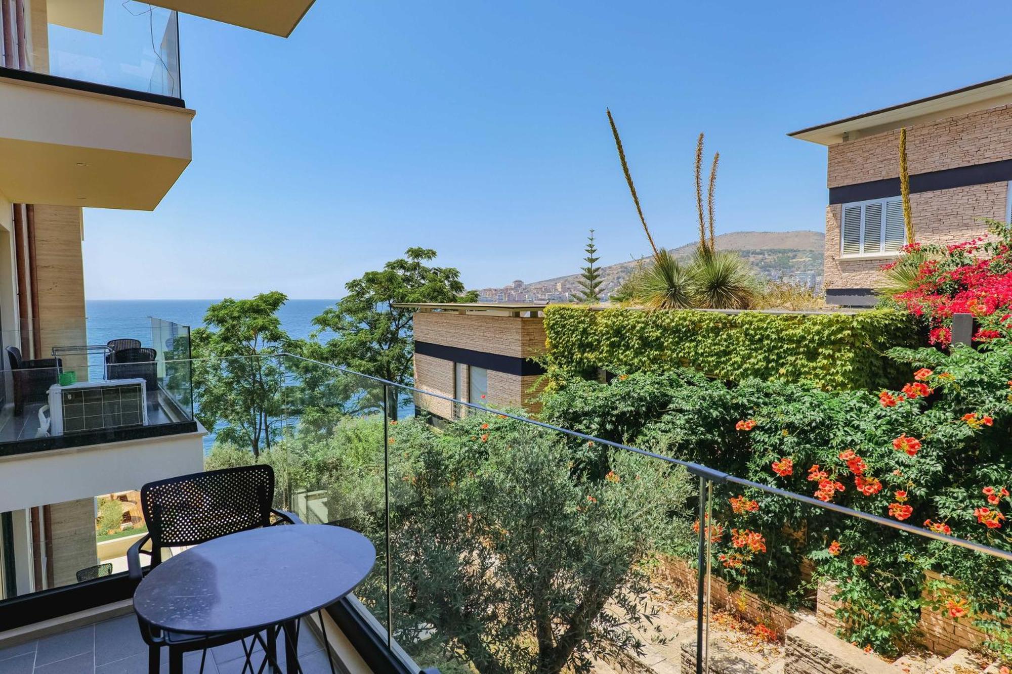 Daed Luxury Residence Sarande Exterior photo
